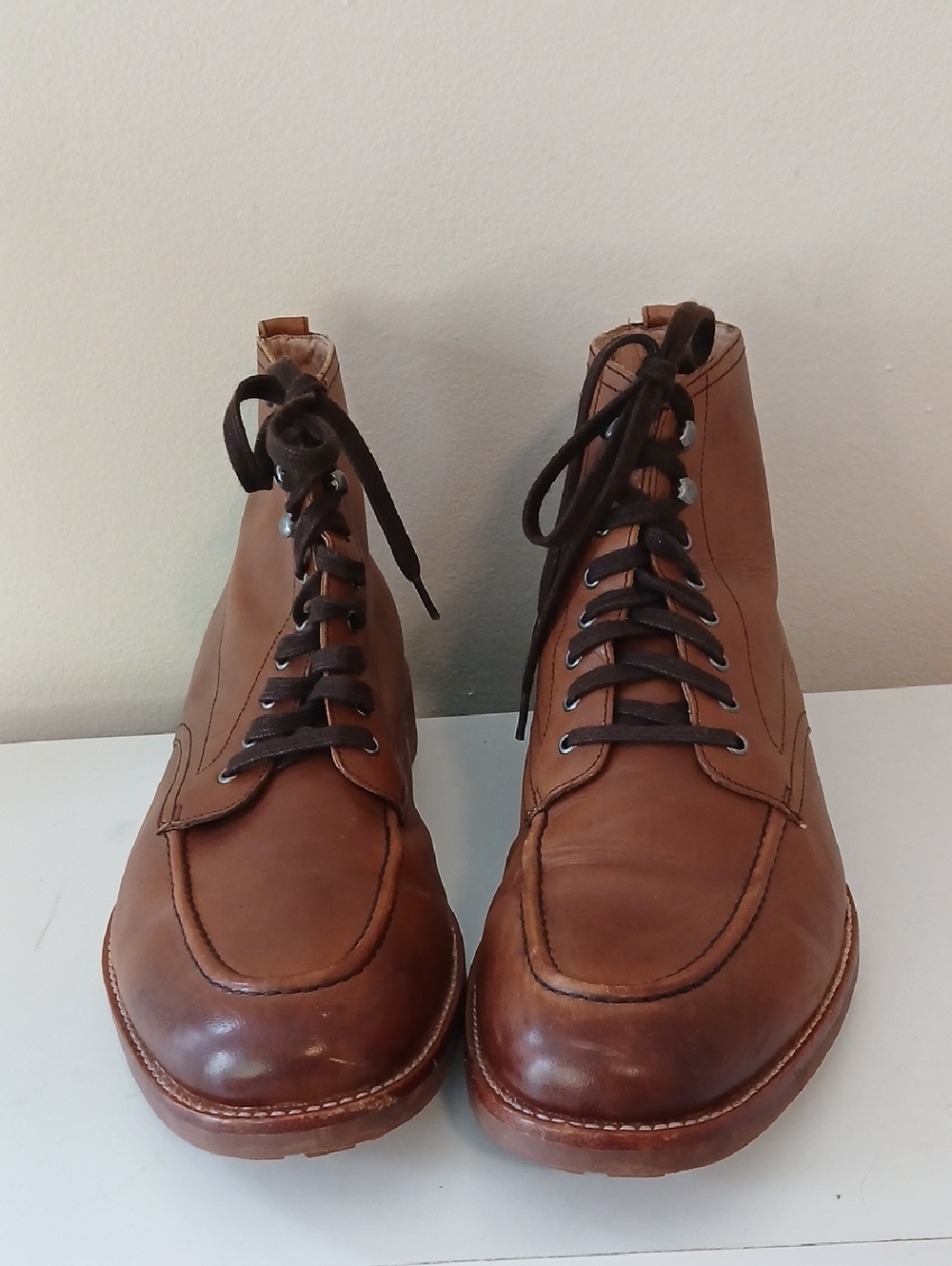 Warfield & Grand Cognac Brown Leather Chukka Boots